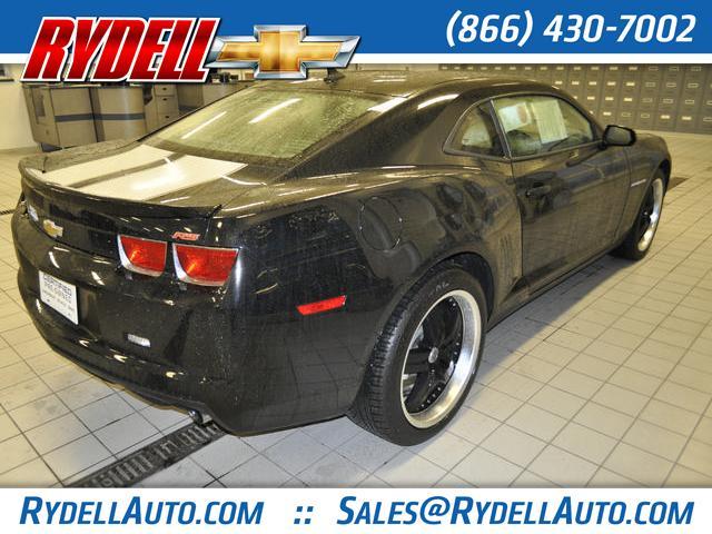 Chevrolet Camaro 2010 photo 2