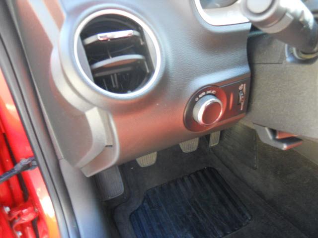 Chevrolet Camaro 2010 photo 15