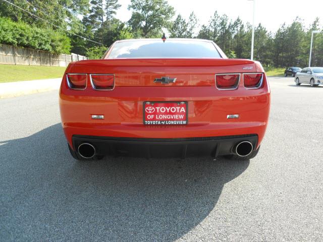 Chevrolet Camaro 2010 photo 2