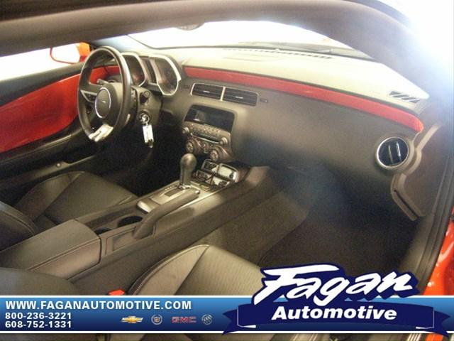 Chevrolet Camaro 2010 photo 3