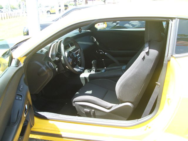 Chevrolet Camaro 2010 photo 3