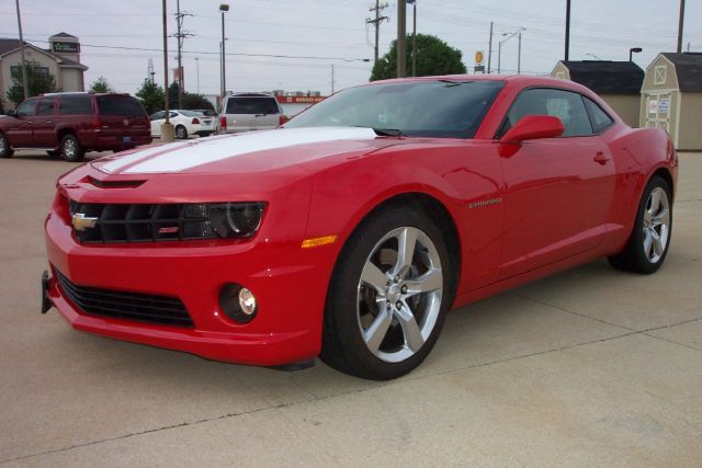 Chevrolet Camaro 2010 photo 2