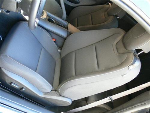 Chevrolet Camaro 2011 photo 2