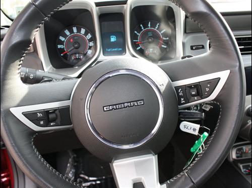 Chevrolet Camaro 2011 photo 2