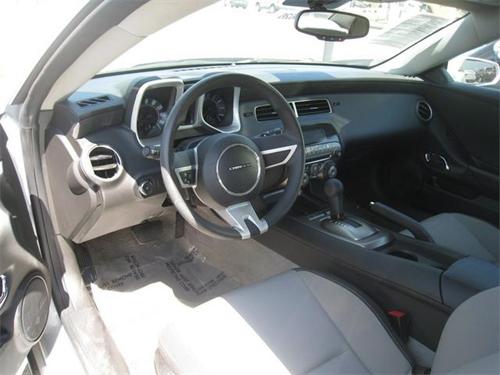 Chevrolet Camaro 2011 photo 2