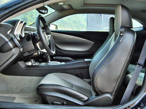 Chevrolet Camaro 2011 photo 3