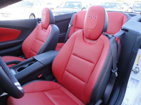 Chevrolet Camaro 2011 photo 2