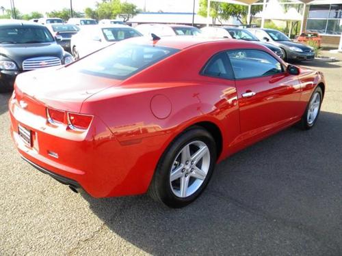 Chevrolet Camaro 2011 photo 3