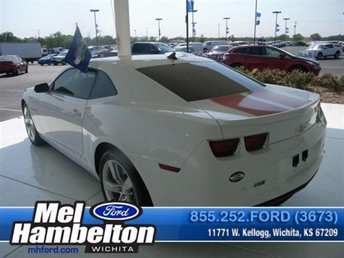 Chevrolet Camaro 2011 photo 3