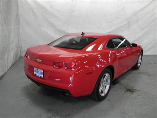 Chevrolet Camaro 2011 photo 3
