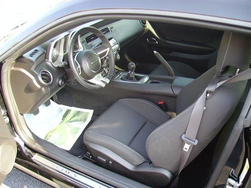 Chevrolet Camaro 2011 photo 3