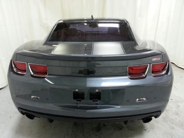 Chevrolet Camaro 2011 photo 2