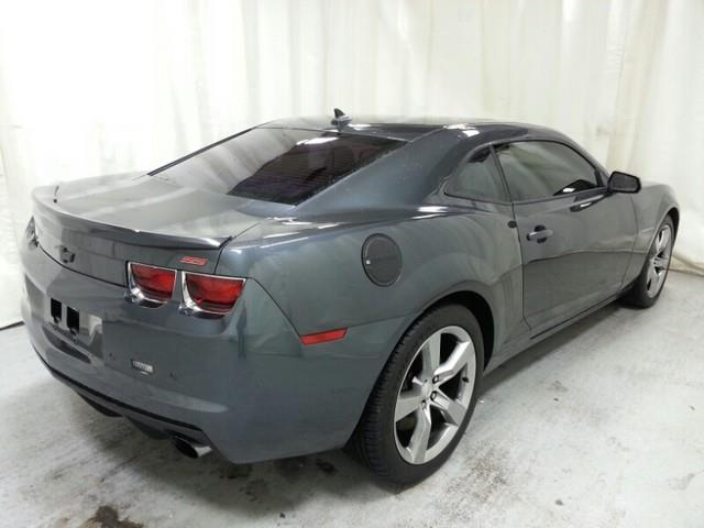 Chevrolet Camaro 2011 photo 3