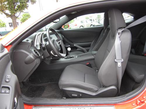 Chevrolet Camaro 2011 photo 2