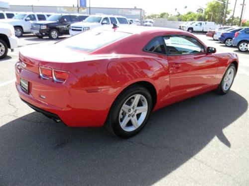 Chevrolet Camaro 2011 photo 3