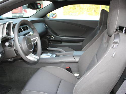 Chevrolet Camaro 2011 photo 2