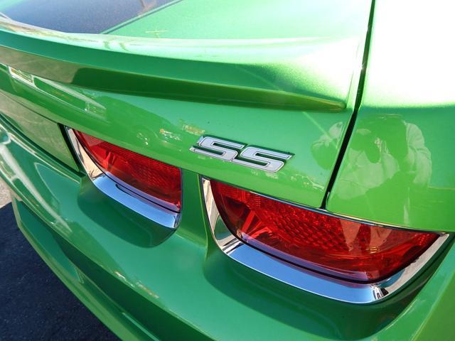 Chevrolet Camaro 2011 photo 2