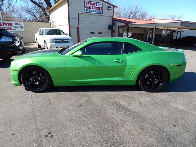 Chevrolet Camaro 2011 photo 3