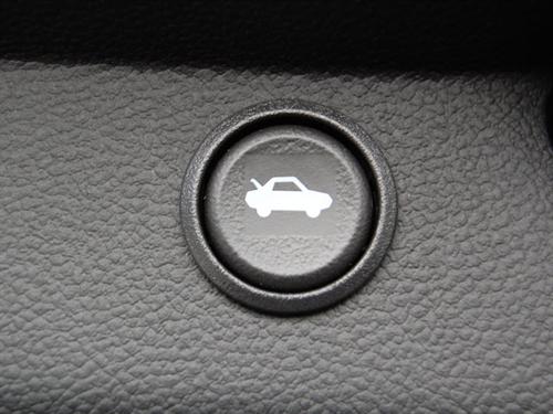 Chevrolet Camaro 2011 photo 2