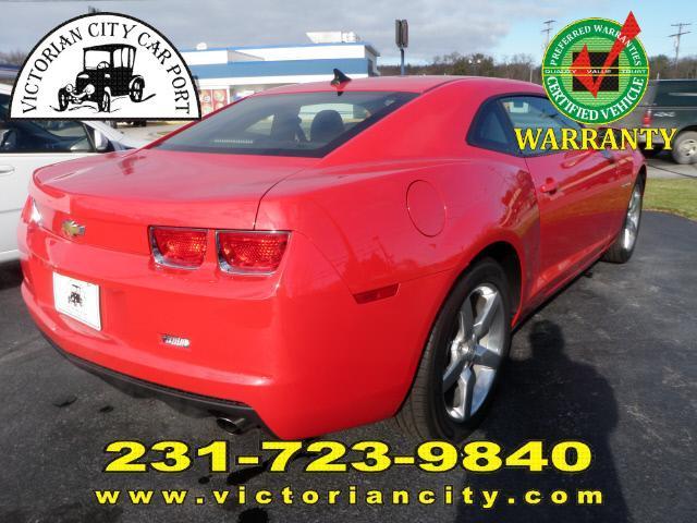 Chevrolet Camaro 2011 photo 3