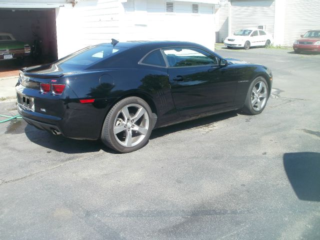 Chevrolet Camaro 2011 photo 3