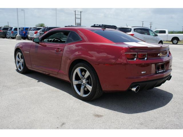 Chevrolet Camaro 2011 photo 3