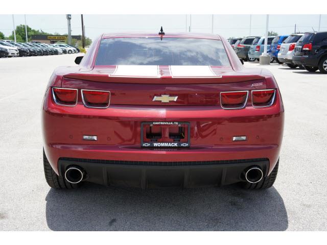 Chevrolet Camaro 2011 photo 4