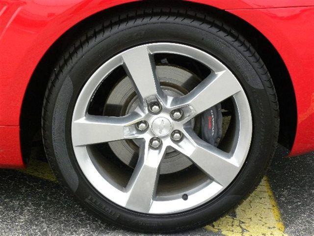 Chevrolet Camaro 2011 photo 2