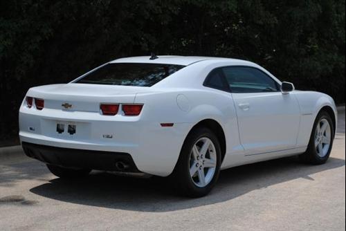 Chevrolet Camaro 2011 photo 1