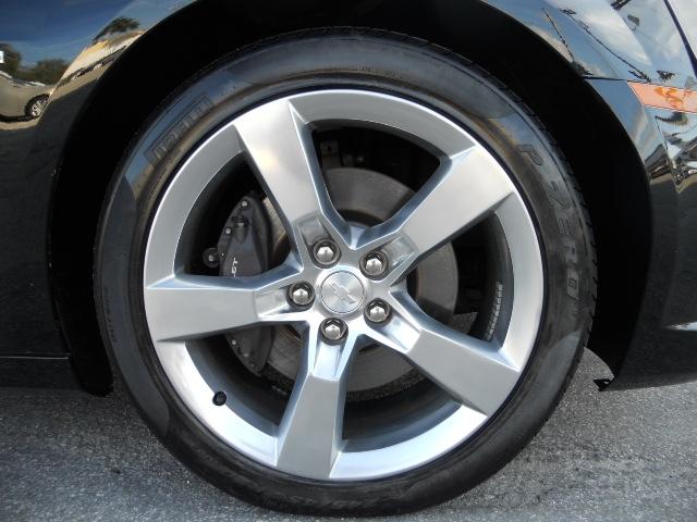 Chevrolet Camaro 2011 photo 5