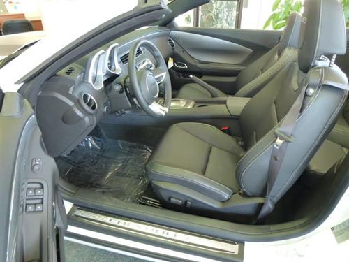 Chevrolet Camaro 2011 photo 2