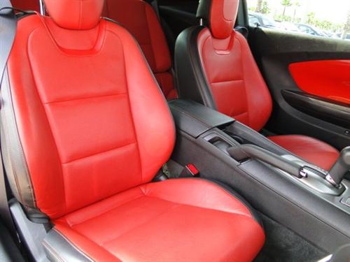 Chevrolet Camaro 2011 photo 3