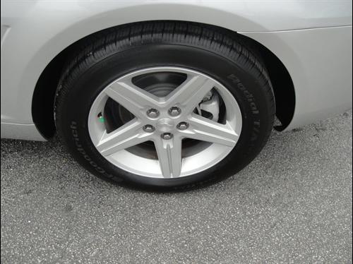 Chevrolet Camaro 2011 photo 2