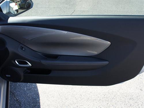 Chevrolet Camaro 2011 photo 2