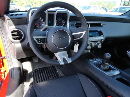 Chevrolet Camaro 2011 photo 3