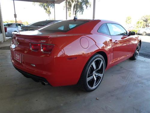 Chevrolet Camaro 2011 photo 2