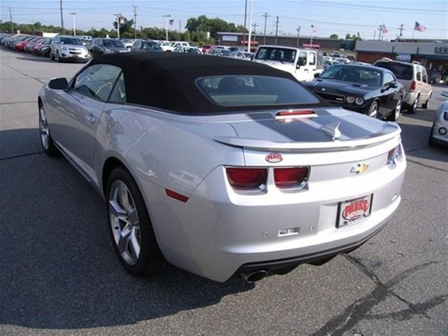 Chevrolet Camaro 2011 photo 4