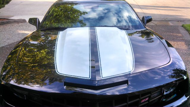 Chevrolet Camaro 2011 photo 3