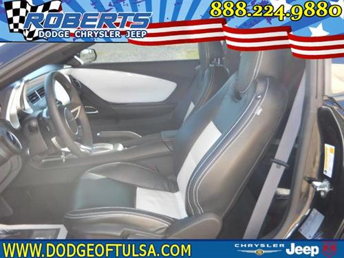 Chevrolet Camaro 2011 photo 3