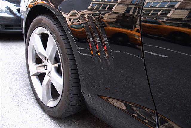 Chevrolet Camaro 2011 photo 2