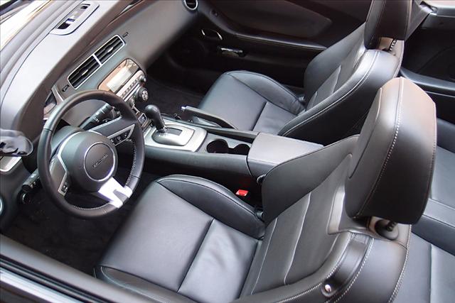 Chevrolet Camaro 2011 photo 3