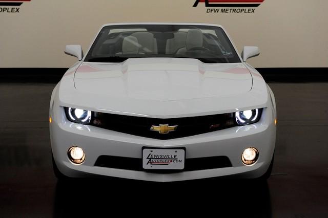 Chevrolet Camaro 2011 photo 2