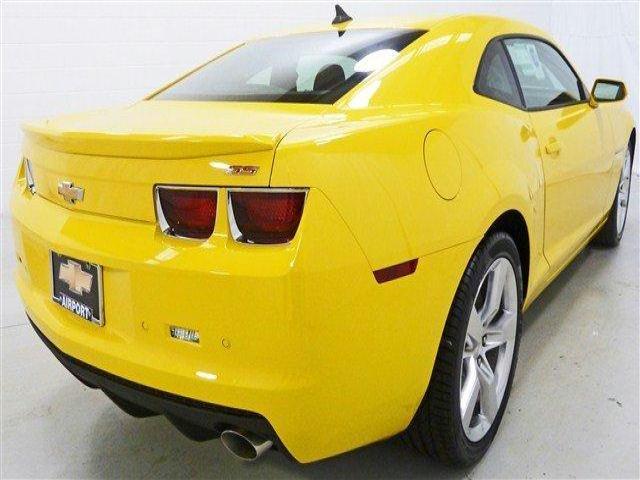 Chevrolet Camaro 2011 photo 3