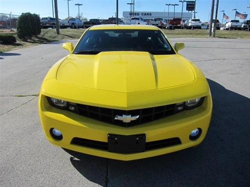 Chevrolet Camaro 2011 photo 2