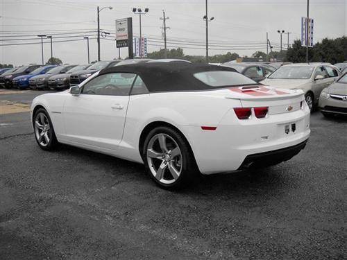 Chevrolet Camaro 2011 photo 2