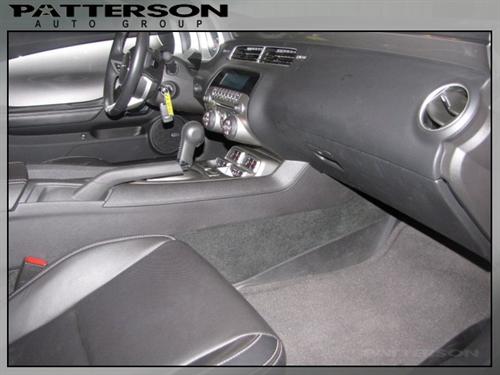 Chevrolet Camaro 2011 photo 3