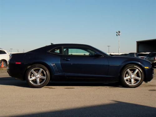 Chevrolet Camaro 2011 photo 2