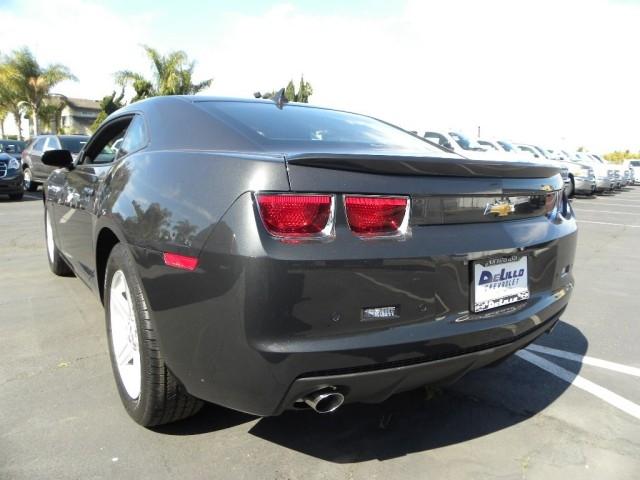 Chevrolet Camaro 2012 photo 3