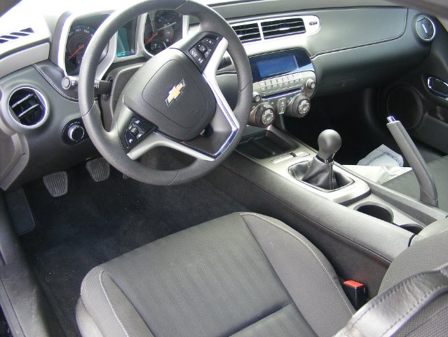 Chevrolet Camaro 2012 photo 3
