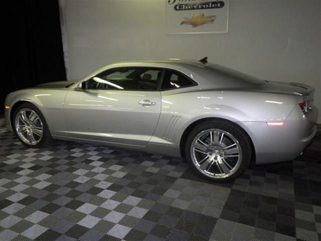 Chevrolet Camaro 2012 photo 2